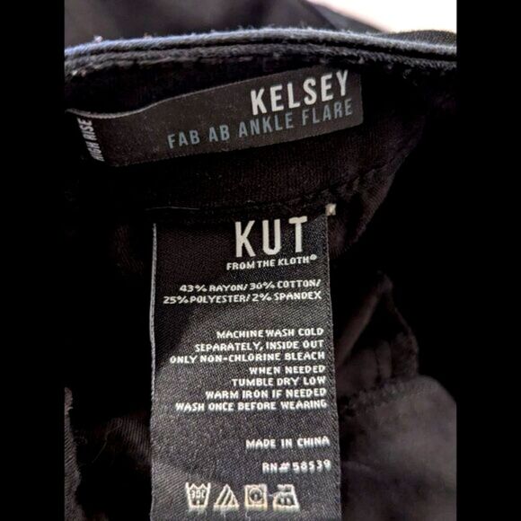 KUT from the Kloth Kelsey Fab Ab Ankle Flare Pants Black Size 14P - Picture 3 of 4